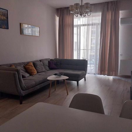 Sol'S M2 White Modern Apartments Tbilisi Esterno foto